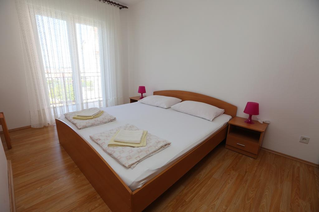 Apartment Davorka Primošten Extérieur photo