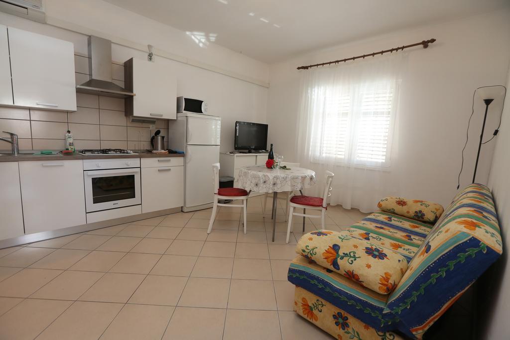 Apartment Davorka Primošten Extérieur photo